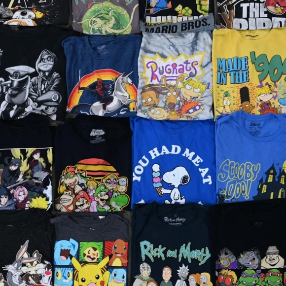 10pc Graphic T-shirts Mystery Bundle Lot NWT small - Large - Picture 1 of 2